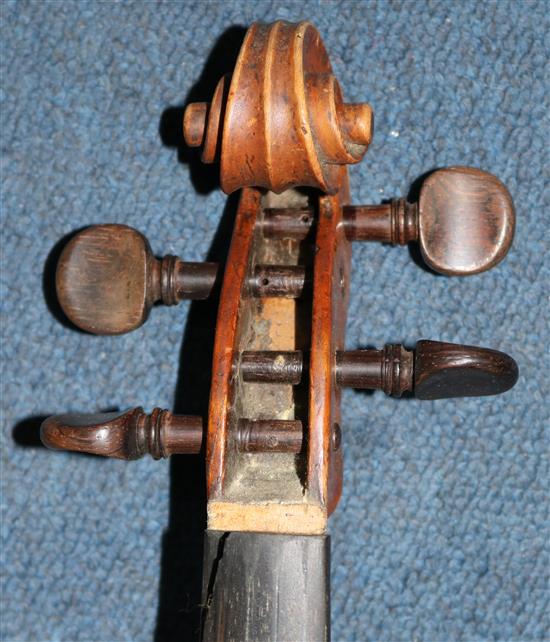 An 18th century violin, attributed to Nathaniel Cross of London, c.1740, 23.5in.